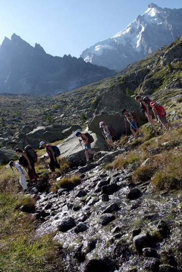 Passage d’obstacle, la rivière doit être glacée, mieux vaut sauter !
