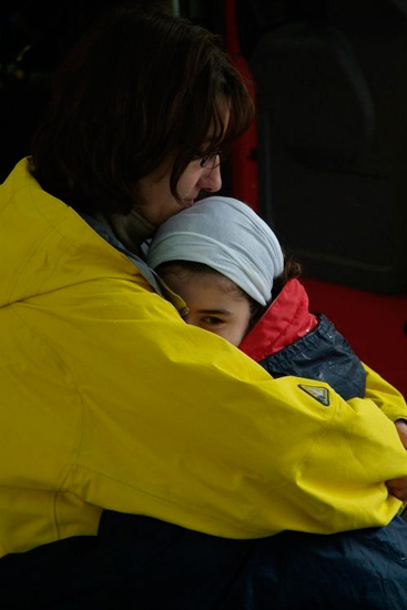 Embrasées de tendresse ! Claudine et Marion.