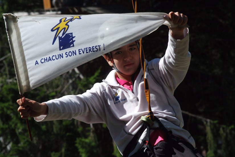 Descente du fanion impeccable : un beau sigle n’est pas froncé ! (Husseyin)