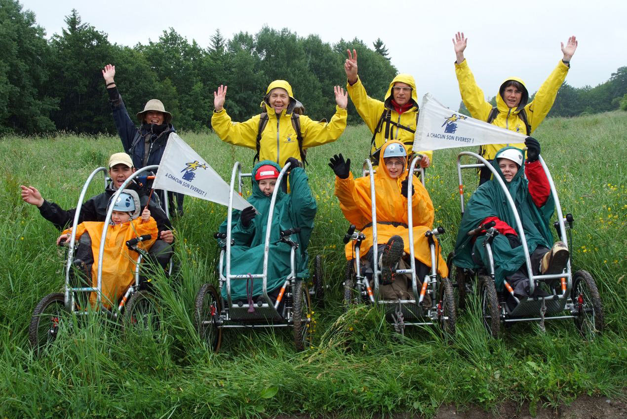 Deuxième groupe sous la pluie, on a sorti les capes et on y va à fond !