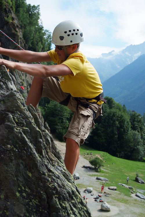 Allez, arrête toi Adrien, t’es au-dessus des montagnes !