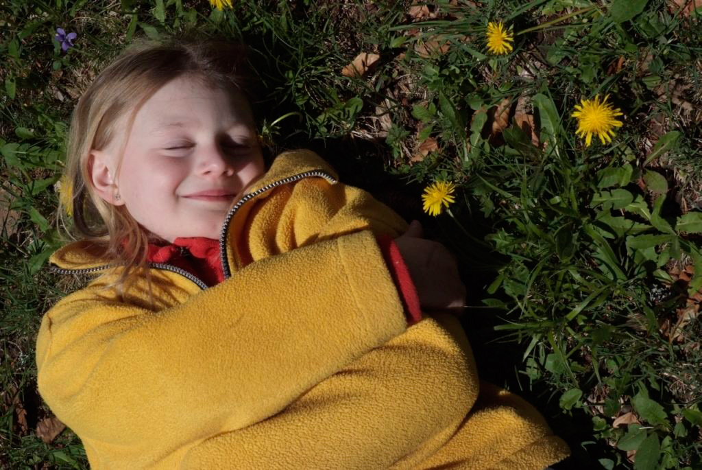 Bain de soleil pour celles et ceux qui ont carburé toute la matinée ! (Maée)