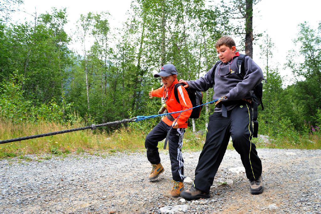 Attention dans la descente pour Lucas B. et Théo !