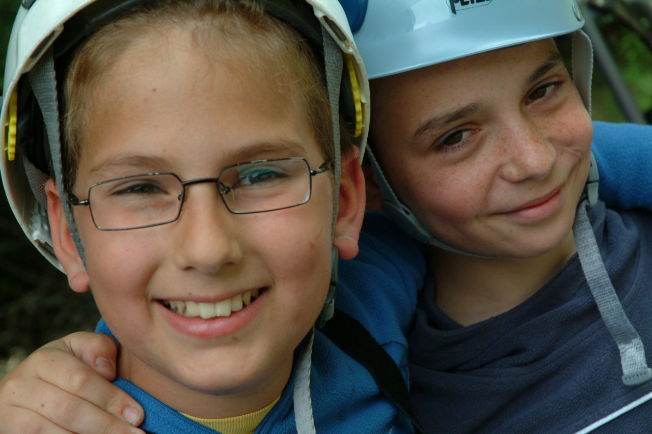 « Bonjour les 2 gars ! ». Nico et  Corentin parés pour attaquer de bonne humeur…