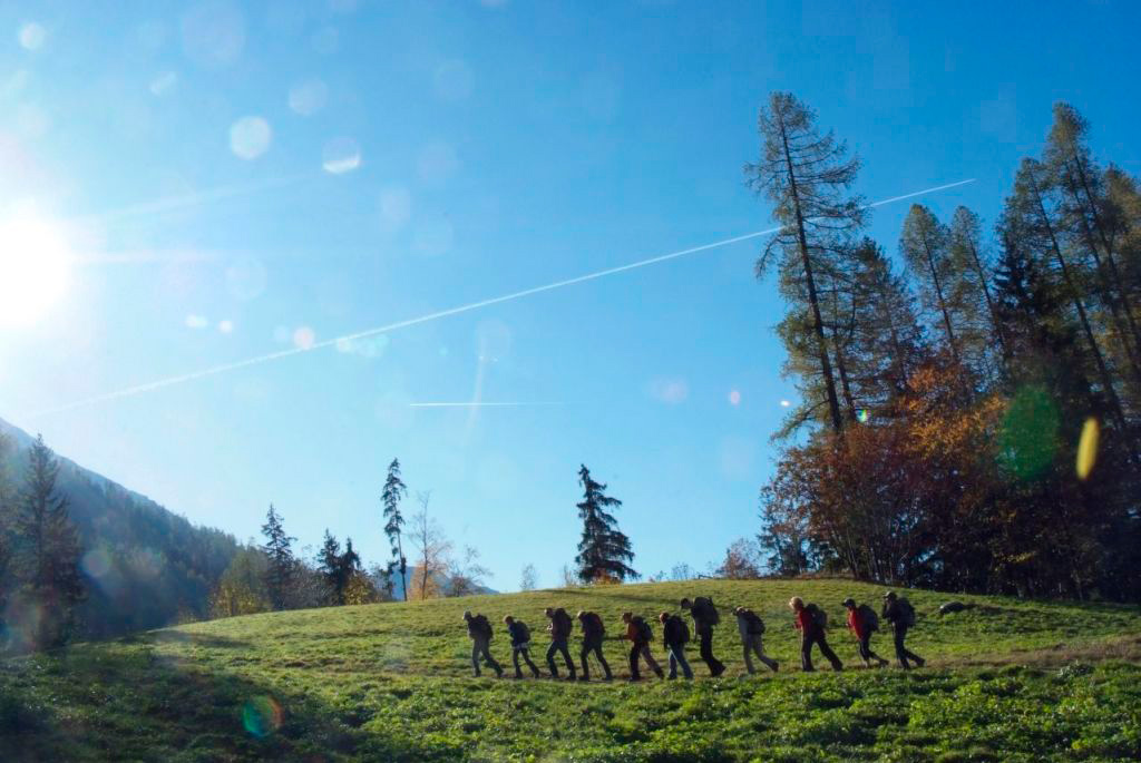 Sous le même soleil qui nous guidait hier, nous voilà repartis dans une bonne petite ascension !