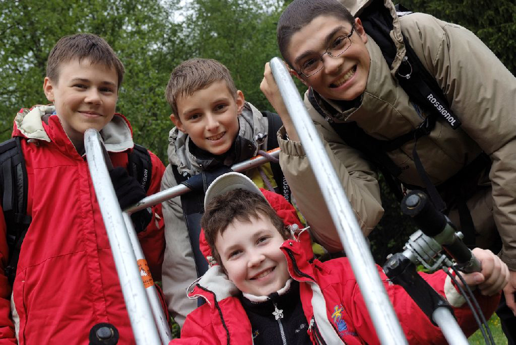 En voilà des mines réjouies d’être ici pour une semaine d’exploits ! (Antoine, Thibaut, Antoine et Cédric)