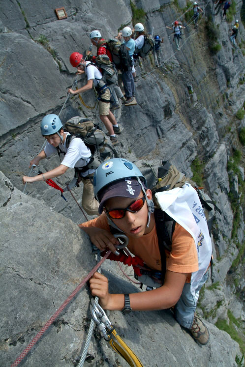 Depuis que j’ai commencé à faire de la Via ferrata, je ne sais pas ce qui se passe mais y’a du monde qui me suit !