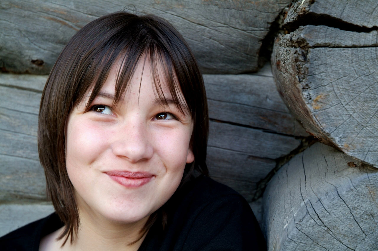 Le regard fixé sur son futur sommet, Melissa ne peut s’empêcher de sourire !