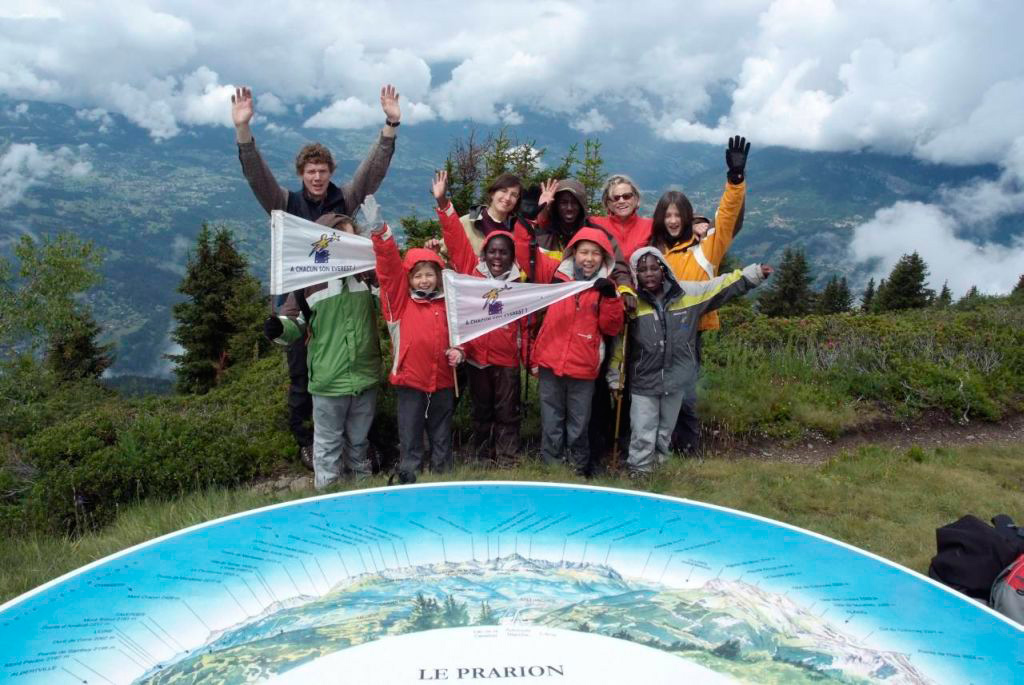 On se fend d’une petite photo de groupe ! A près de 2000 m d’altitude !