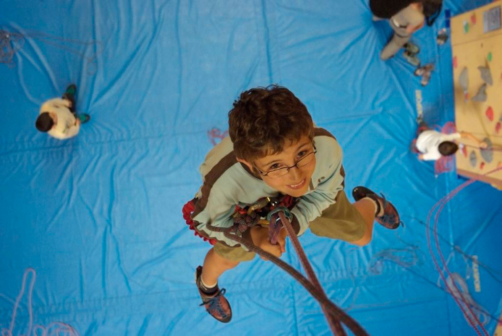 C’est parti pour le grand plongeon dans le vide ! En auto-assurance, le fier Lucas !