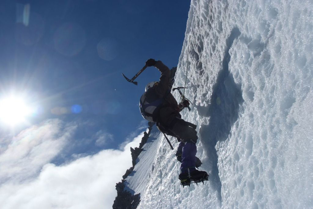 Mathieu, en pleine lumière sur sa pente de glace !