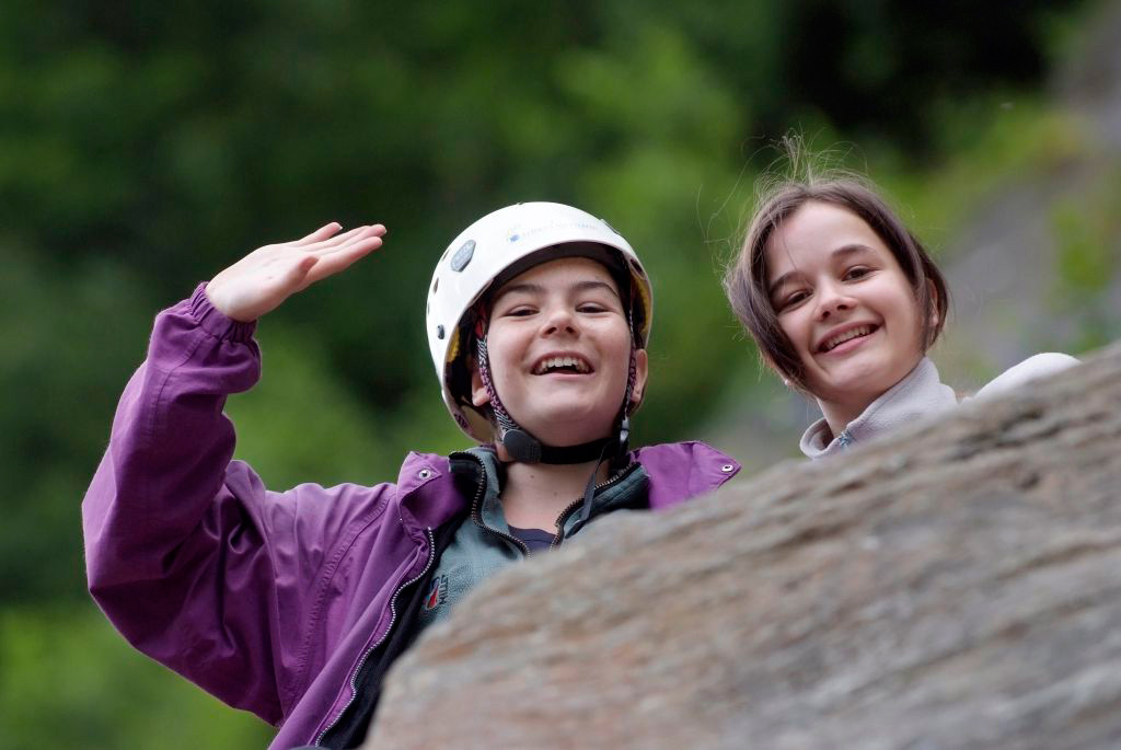 Ça y est, deux nouvelles Françaises ont gravis leur Everest ! (Phoebé & Mégane)