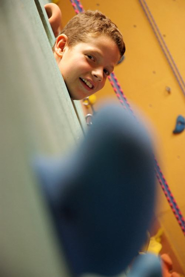 Thibault, l’enfant qui traversait les murs !