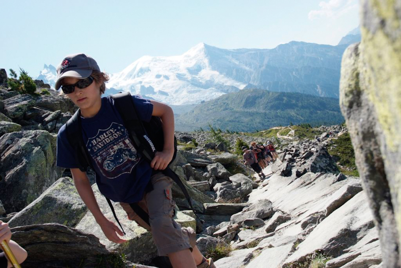 Pierre ne craint vraiment personne avec son tee-shirt Harley Davidson !