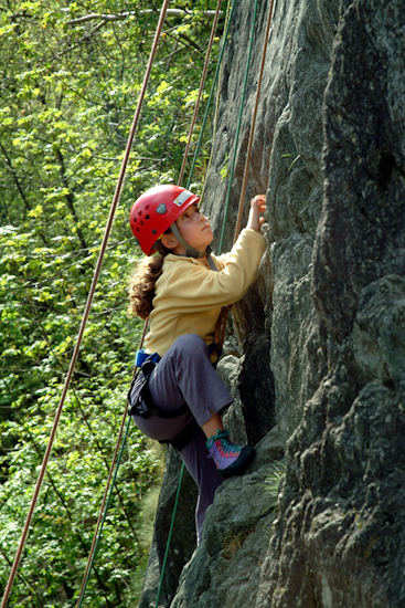 Entre les cailloux et la verdure, il y a Johanna !