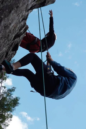 Descente acrobatique en binôme et en toute confiance ! (Lucas et Nicolas)