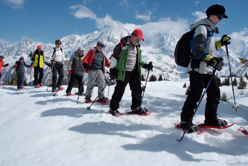 La tournée du « Raquettes Band » continue toute la semaine à Chamonix, ne les ratez pas ! (Hélia, Quentin, Cédric, Timothée et Gaëtan)