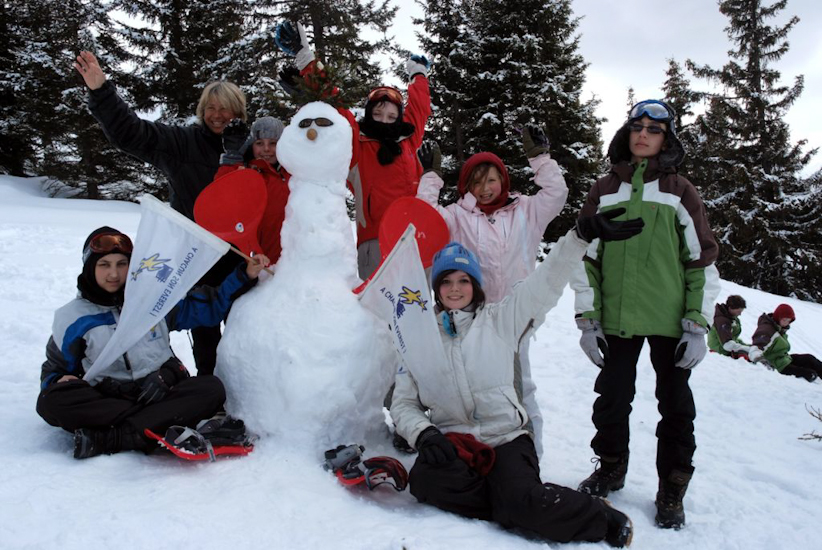 On a un nouveau copain à Chamonix, on va le ramener à la maison ! (Safiya, Antoine, Célia, Alicia, Clara et Qassim)