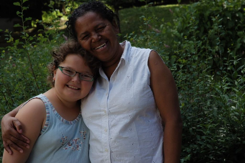 Allez, pour vous dire au revoir, les merveilleux sourires de Diane et de Julienne