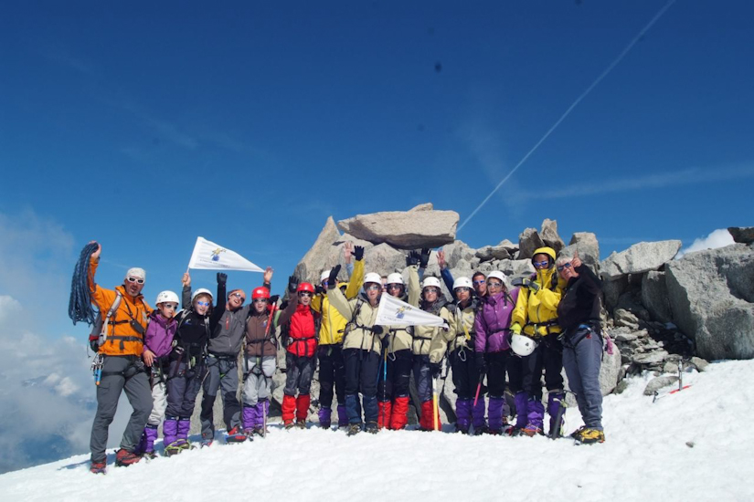 Chapeaux à tous ! Quelle aventure ! Immortalisons cet instant !