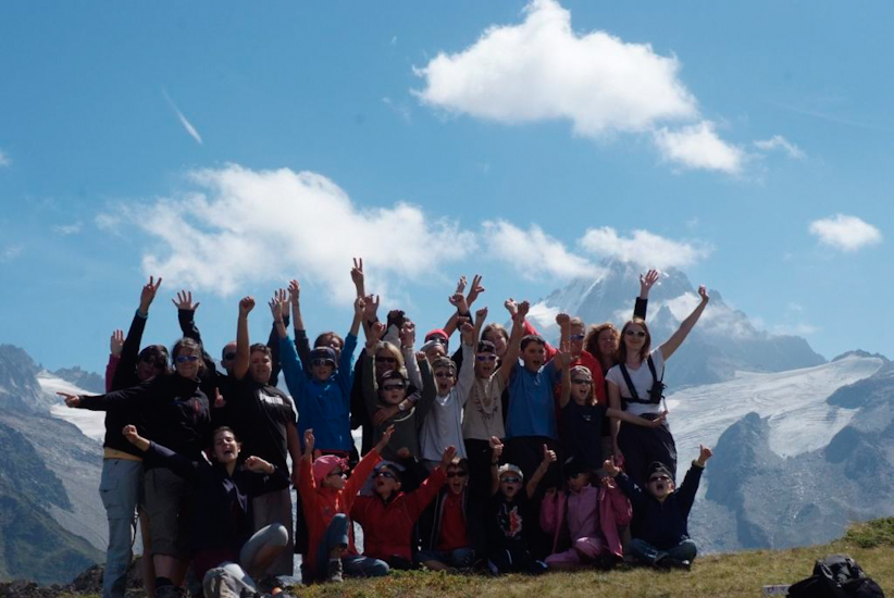 Photo officielle de l’équipe des champions à près de 2500m d’altitude !