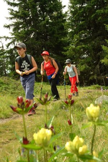 Là où les filles passent, les fleurs pousseront toujours...
