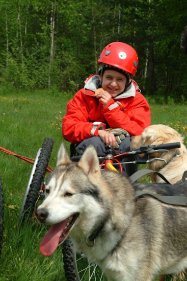 Faim de loup ! Petit encas bien mérité pour Alexandra.
