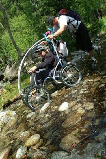 FTT pour Kévin veut dire « fauteuil tout torrent ! »