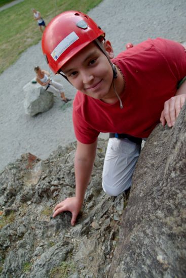 Bravo à Mickaël, il a vaincu son stress et le voilà lui aussi perché dans les montagnes !