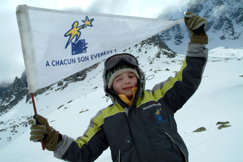 Nicolas peut fièrement lever le drapeau de son Everest, il a réalisé son exploit !