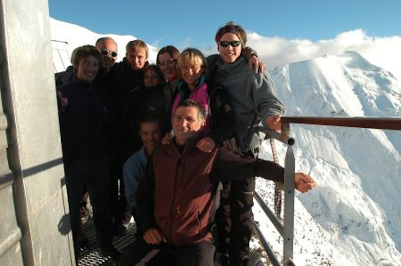 Photo de famille à 3800 mètres d’altitude, rien que ça !
