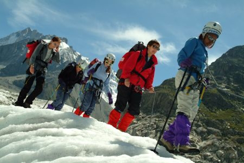 « Quand on va dire aux copines qu’on a marché sur de la glace en plein mois d’août, elles ne vont pas nous croire… »