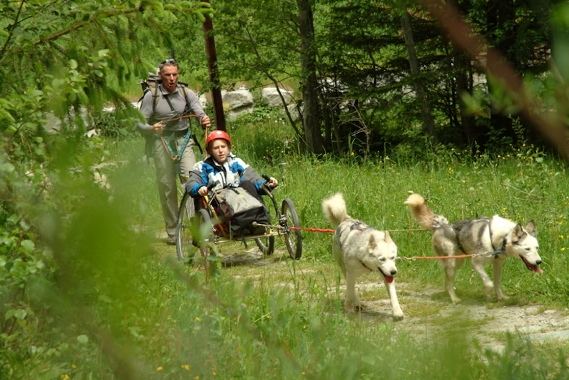 Moi, plus tard, je ne veux pas de voiture, je veux me déplacer en Cani FTT !