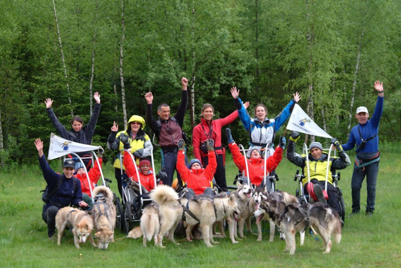 Rendez-vous avec Amandine et sa meute. Aujourd’hui, Cani-FTT !
