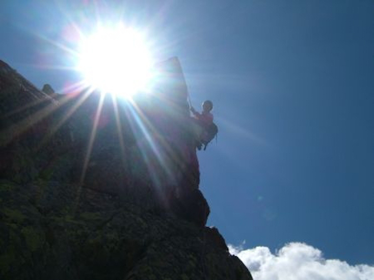 Le soleil nous guide vers notre sommet !
