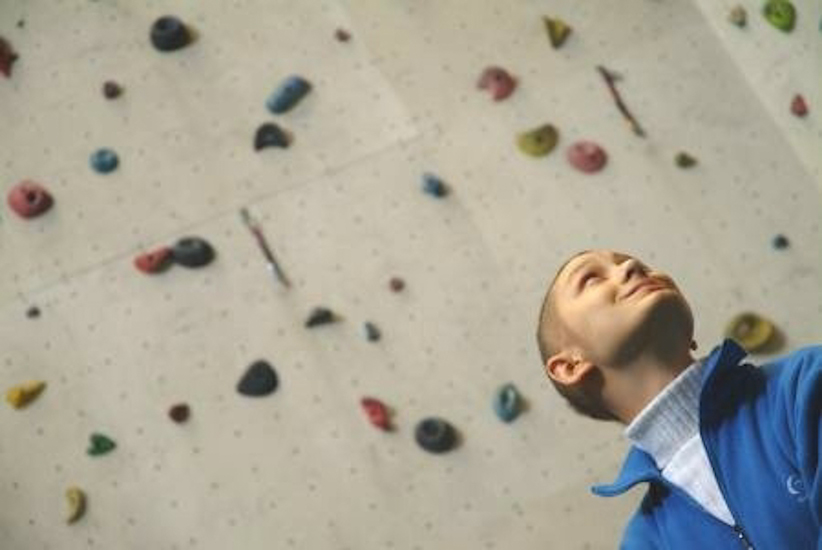 Et nous voilà au mur d’escalade… Ah oui Anaïs, comme tu peux le remarquer, c’est haut !