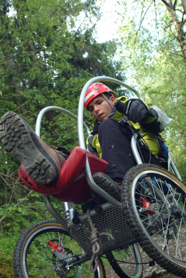 Dés que la course est lancée, Ramzi « semelle » à la compétition !