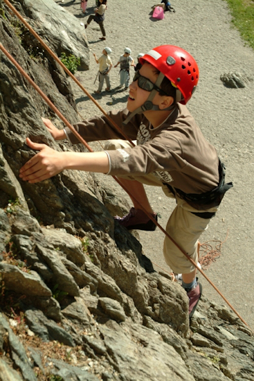 Une petite pente à grimper ? Ellia n’en fait pas une montagne et fonce vers les nouveaux défis !