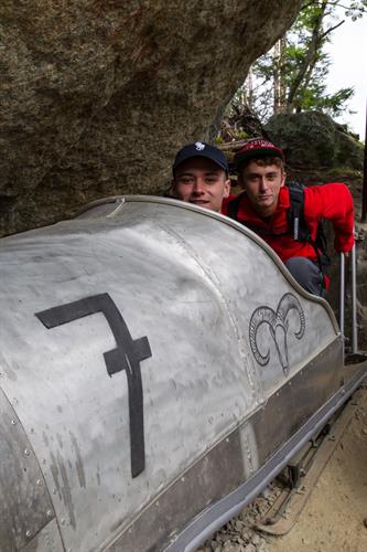 Julien et Sebastien ont choisis de descendre en Bob plutôt qu