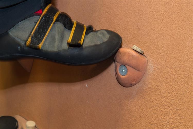 Celui qui fait tomber le bouchon devra faire la vaisselle !