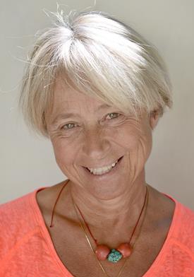 "Médecin et alpiniste, je guéris les âmes" - Christine Janin - France Dimanche